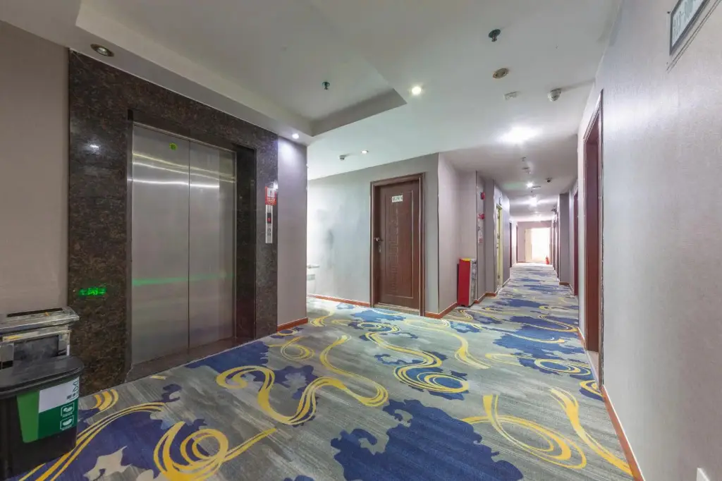 Гуанчжоу: Guangzhou Zhizun Hotel