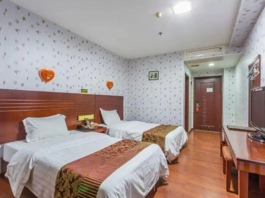 Гуанчжоу: Guangzhou Zhizun Hotel