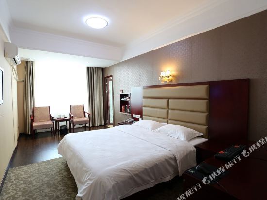 Чанша: JiaBaiNianHotel
