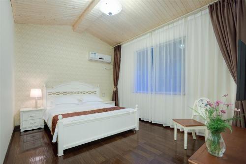 Хучжоу: Linxi Bieyuan Hotel