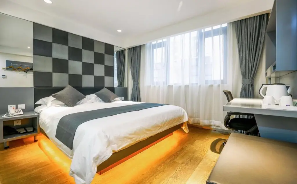Шанхай: Zhotels Shanghai Meilongzhen Plaza West Nanjing Road Branch