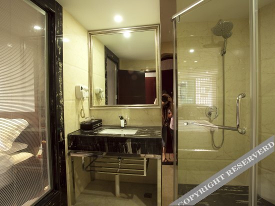 Чанша: Ou Dja Hotel (Changsha Wanjiali square subway station)