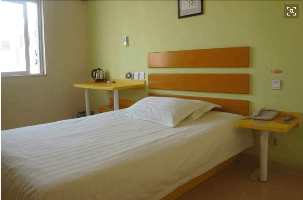 Чанша: Lisi Express Hotel Changsha Wuyi Square