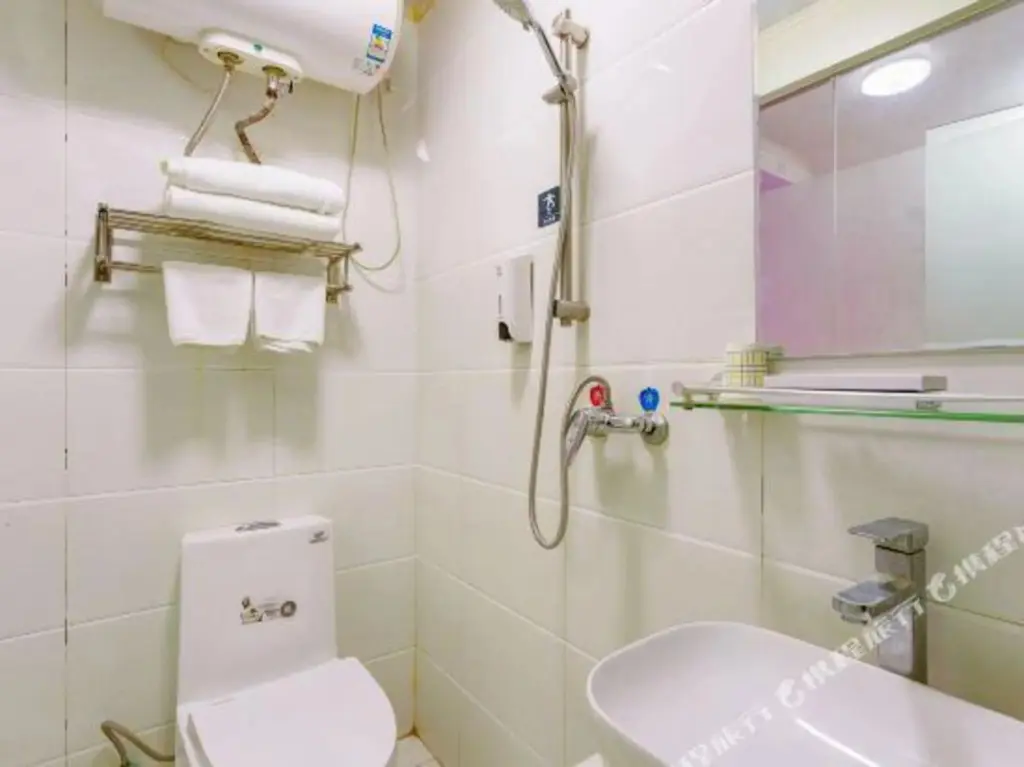 Пекин: 100 Inn Hotel (Gucheng Subway Station)
