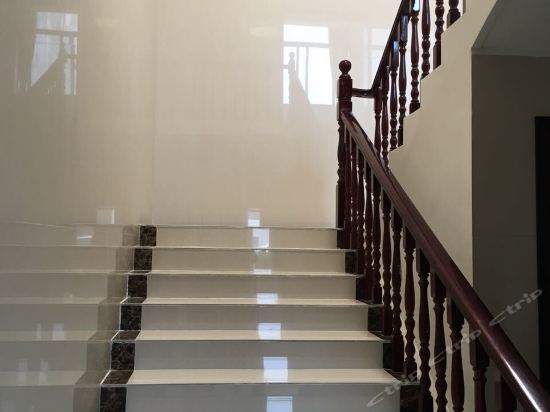 Нанкин: Minhang Zhixing Express Hotel