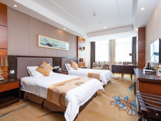 Guozhen Holiday Inn — фото 1