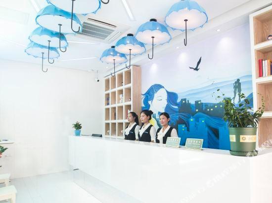 Шанхай: Jinglai Hotel (Shanghai Lujiazui Century Avenue subway station store)