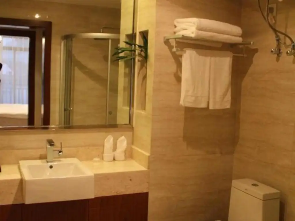 Чунцин: Xianshan Liuyun Holiday Hotel
