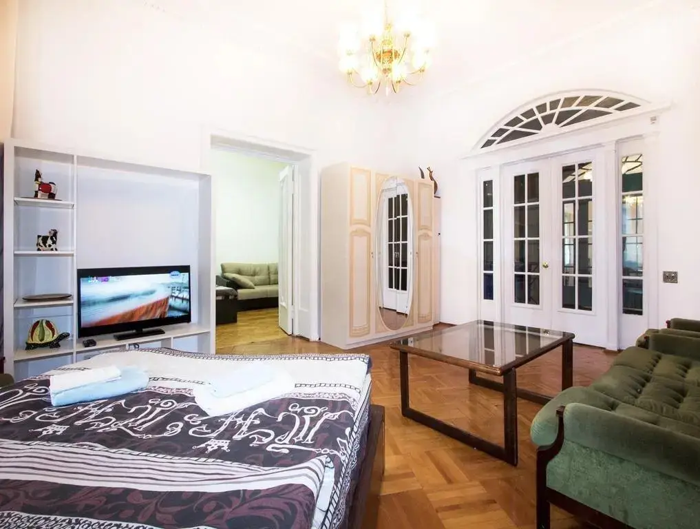 Москва: ApartLux Маяковская Делюкс