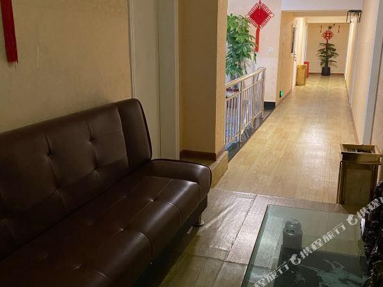 Шанхай: Rongyue Hostel