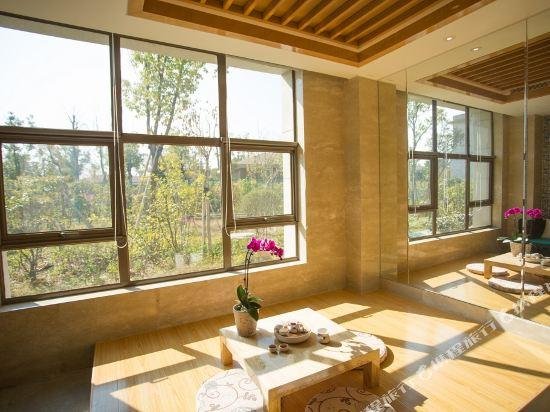Нинбо: Empark Seabed Hot Spring Hotel