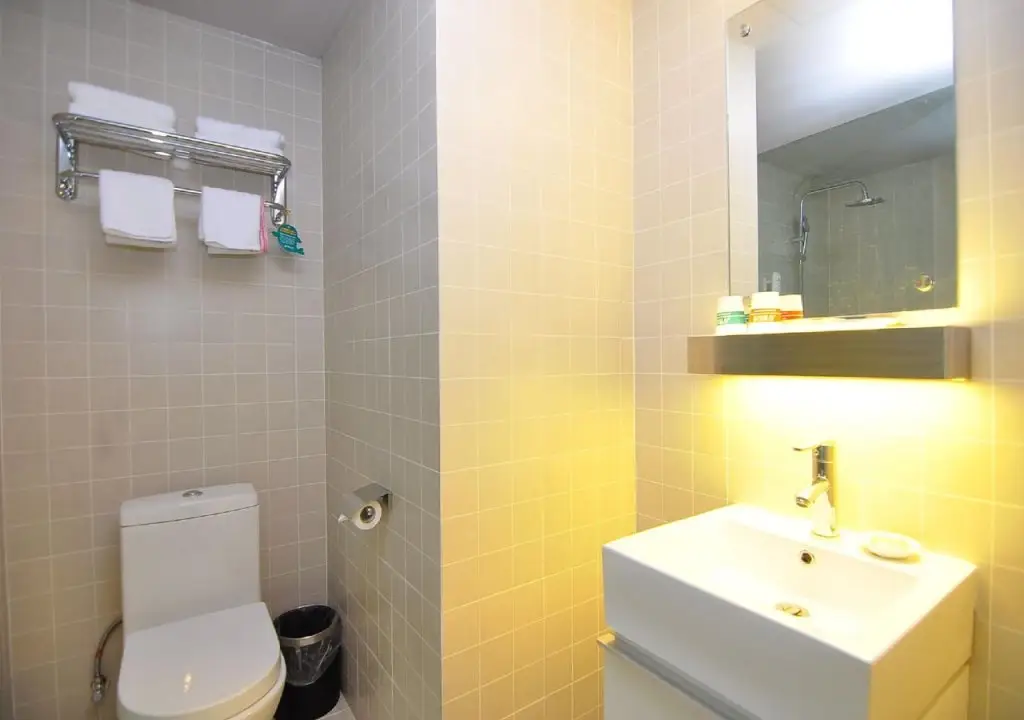 Куньмин: Microtel by Wyndham Kunming City Center