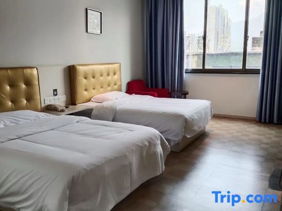 Цзюцзян: Tianhai pohu scenic hotel (lu shan Xiufeng Avenue Store)