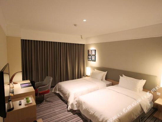 Дунгуань: Xin Cai Zi Business Hotel