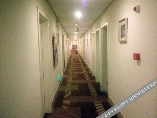 Цюаньчжоу: A Home Chain Hotel (Jinjiang Airport Huzhong)