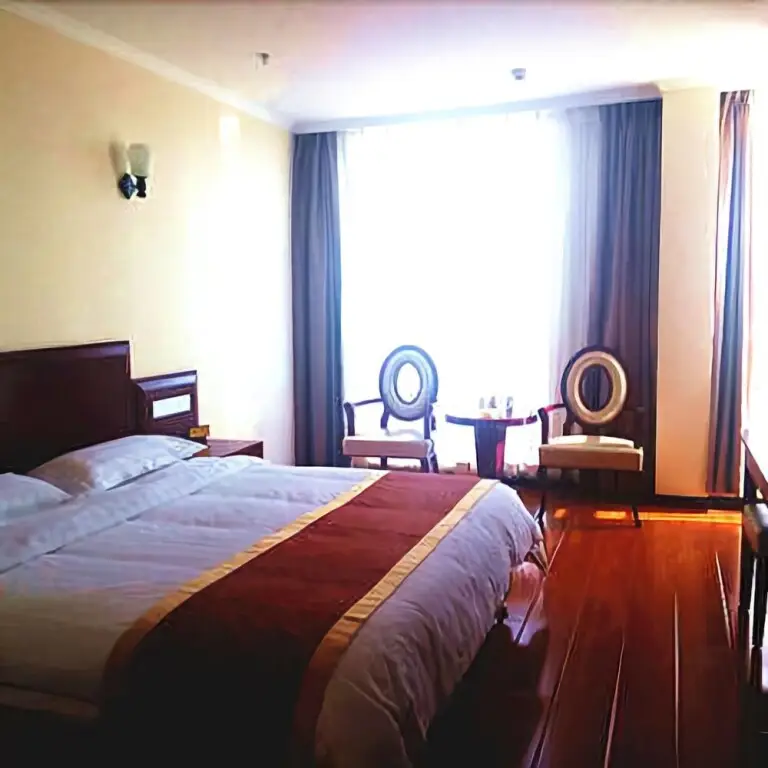 Хух-Хото: Huayu Xintian Business Hotel