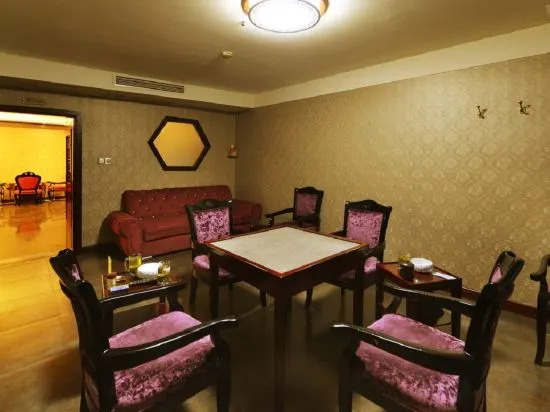 Чандэ: Huajing Hotel