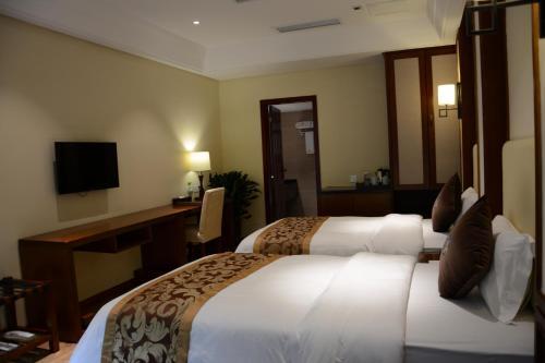 Чэнду: Rui Hong Hotel & Resort