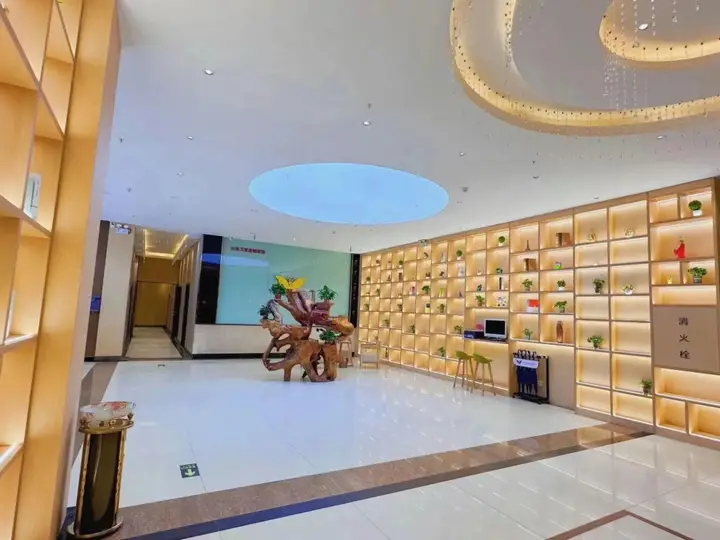 Цзаочжуан: Wanjia Business Hotel (Zaozhuang Maoyuan)