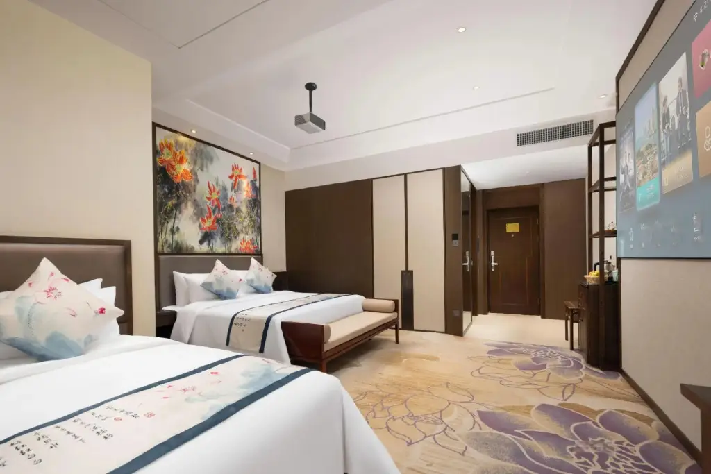 Цзюцзян: Jindu Longhe Hotel