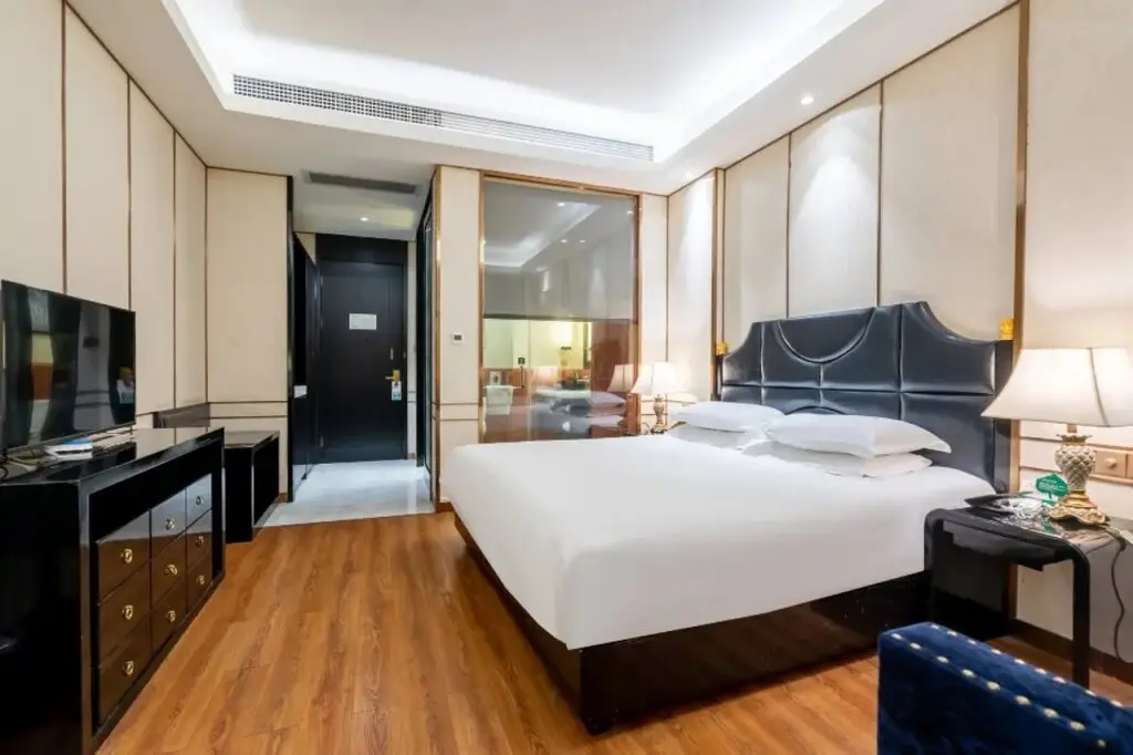 Нинбо: New Century Manju·Ningbo Fenghua Wanda Plaza Store