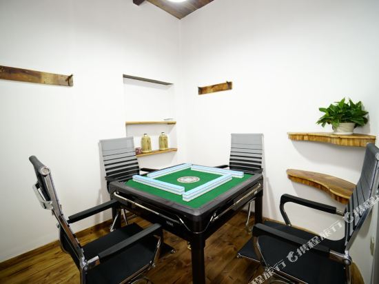 Хучжоу: Honey Nest Villa Moganshan Designer Holiday Meisu