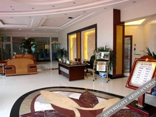 Куньмин: Single Hotel