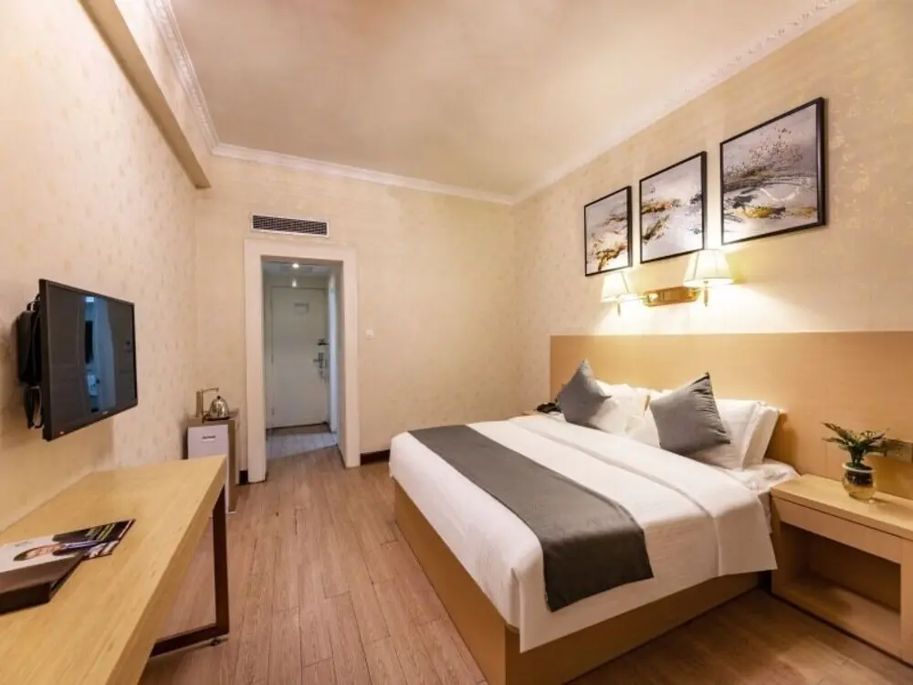 Чжанцзяган: GreenTree Alliance Suzhou Wujiang District Shengze Town East Silk Mark