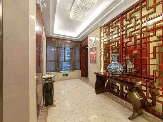 Цзуньи: Bullton Hotel (Zunyi Station Conference Site)
