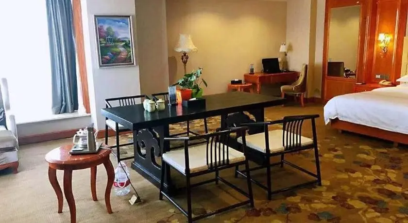 Ухай: Xiyue International Hotel