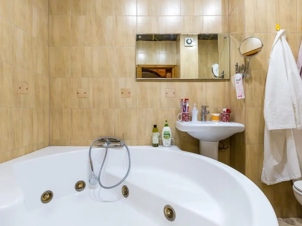 Москва: Apartment Pskovskaya
