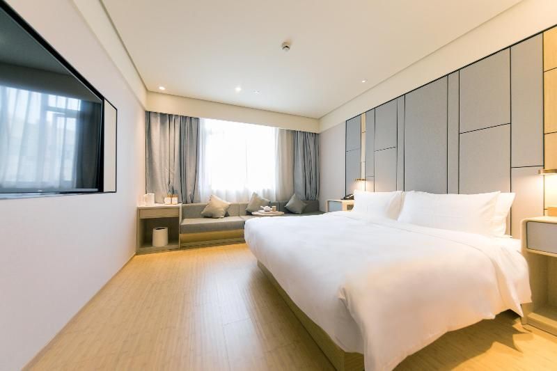 Шанхай: Ji Hotel (Shanghai Fengzhuang)