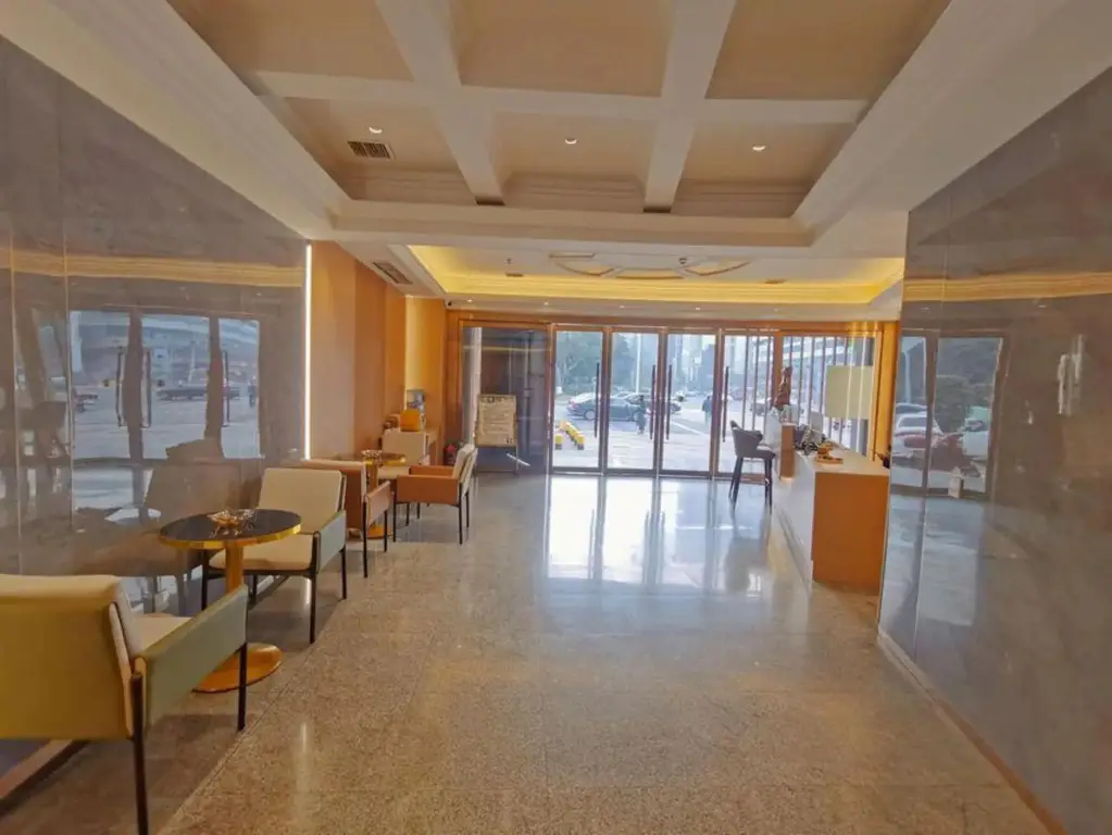 Чэнду: Haoke Hotel (Chengdu Wenjiang University Town Fengxihe Subway Station)