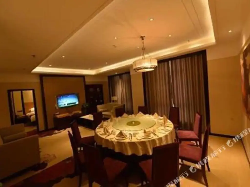 Хецзе: Shuiyi Jianianhua Hotel