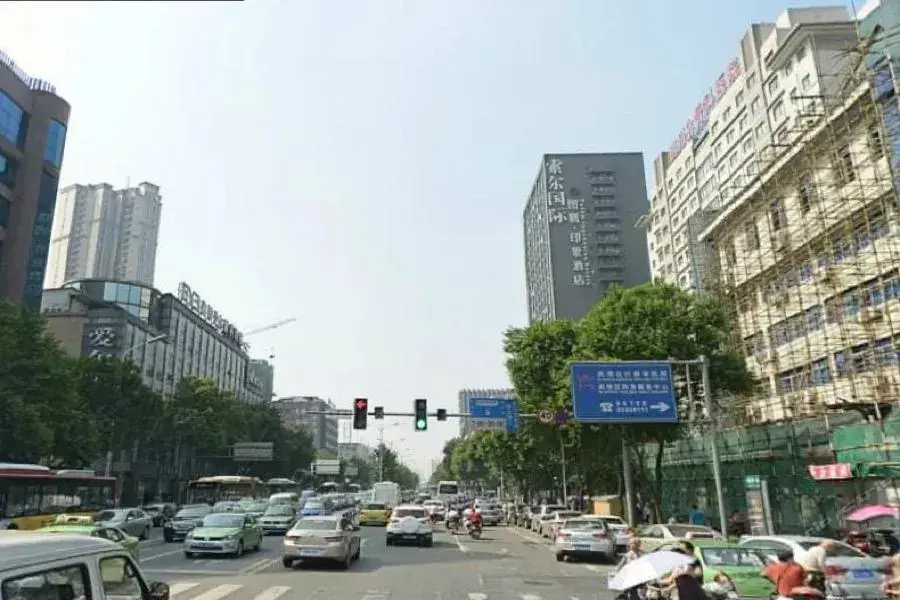 Чэнду: Qian Xi Hotel