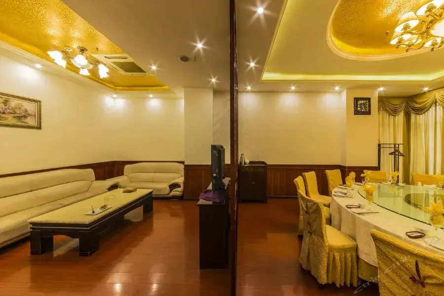 Чэнду: Qian Xi Hotel