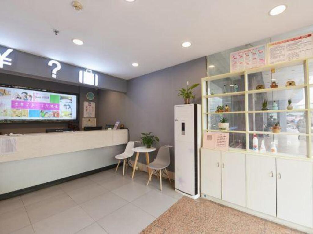 Хуайнань: 100 Inn Huainan