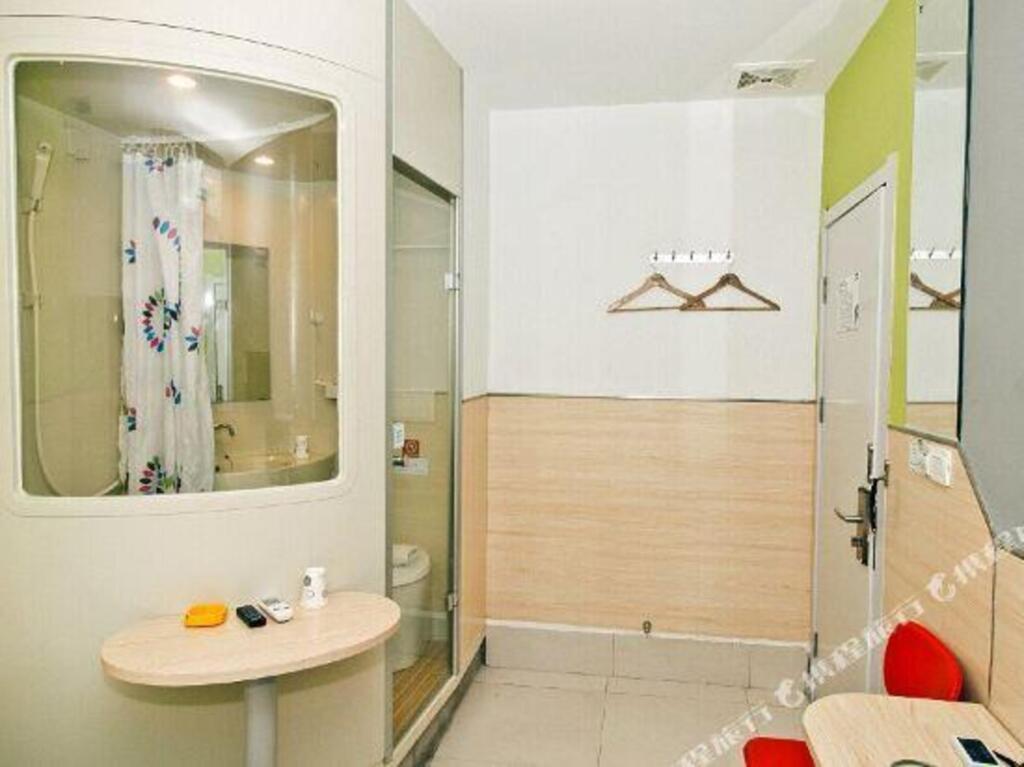 Хуайнань: 100 Inn Huainan