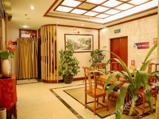 Куньмин: Kunming Trade Union Hotel
