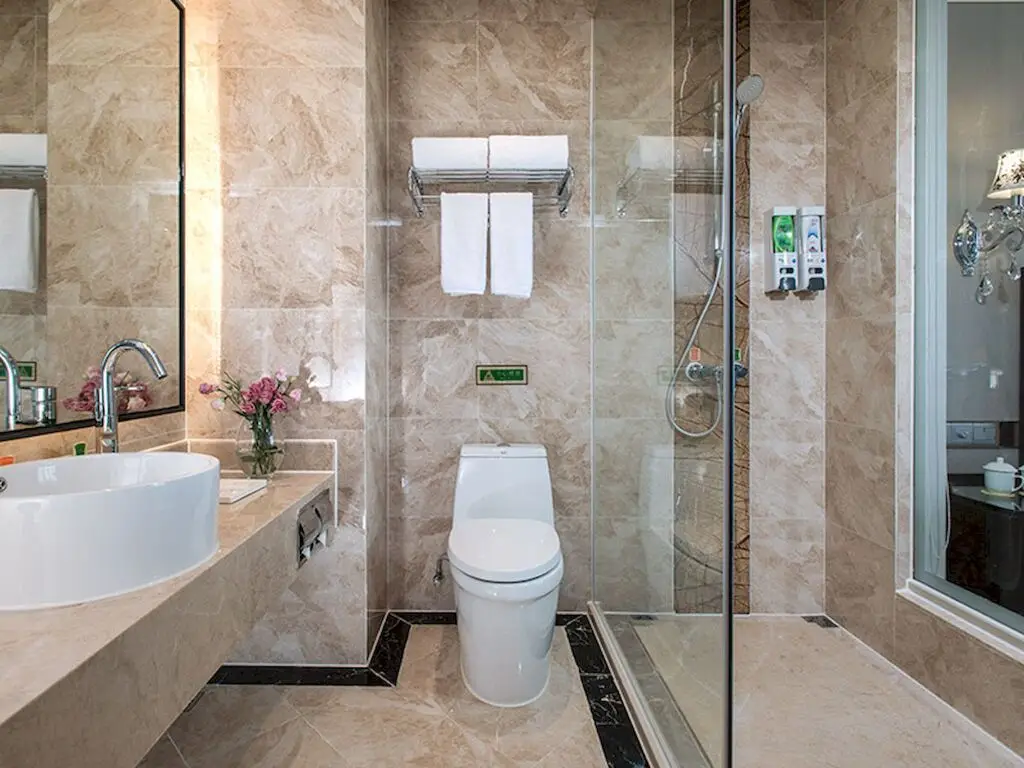 Гуанчжоу: Vienna International Hotel Guangzhou Shijin International Branch