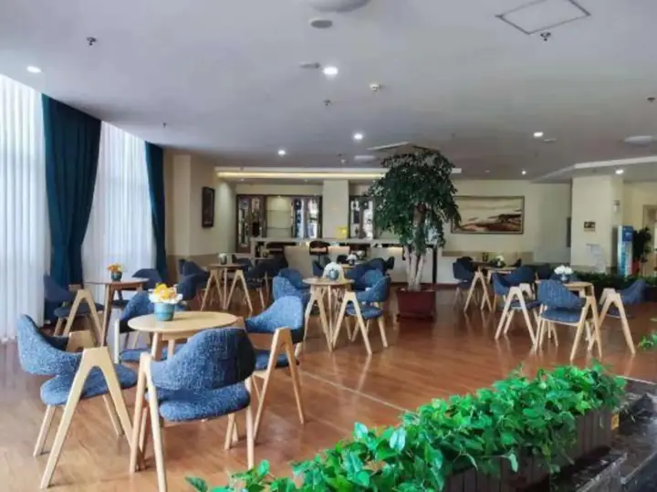 Вэйхай: Bihai Yilin Holiday Hotel