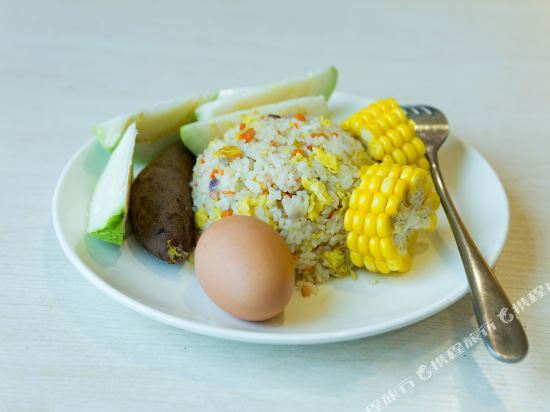 Гуанчжоу: Yijia Holiday Hotel (Guangzhou Huadu Plaza subway station store)