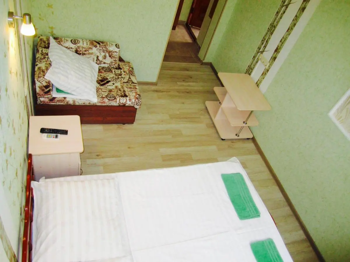 Витязево: Guest House Monika