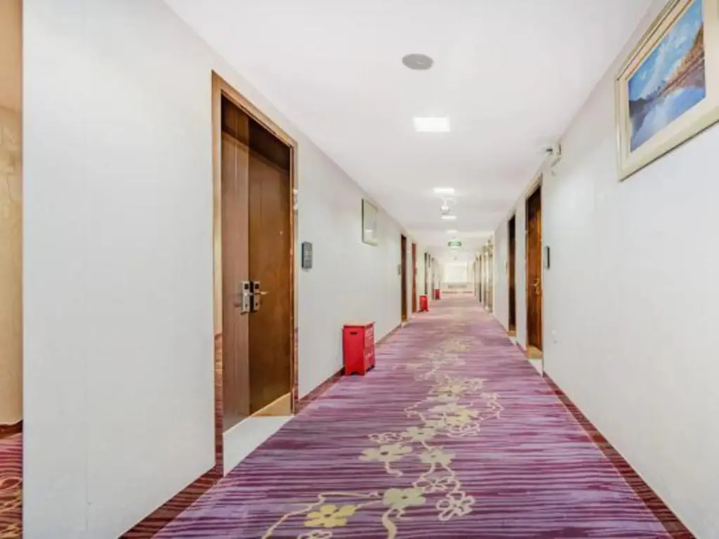 Урумчи: Good Home Hotel (Corps No. 2 Middle School Autonomous Region Party School Branch)