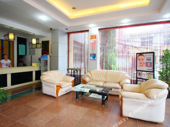 Цзюцзян: Huayu Business Hotel