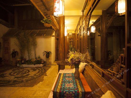 Лицзян: Ancient City Tianya Club Inn