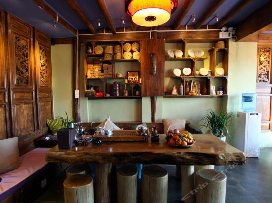 Лицзян: Ancient City Tianya Club Inn