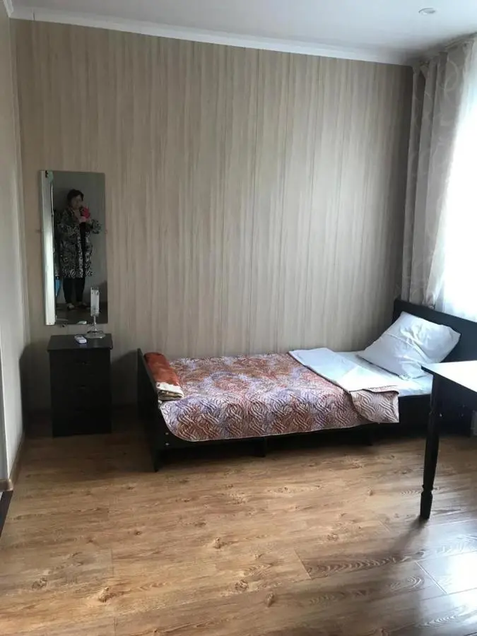 Ейск: Guest house on Shmidta-комнаты для летнего отдыха
