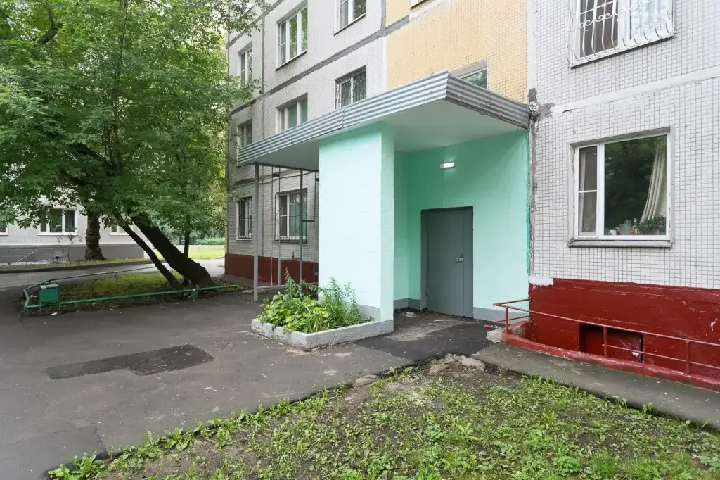 BestFlat24 (БэстФлэт24) на улице Декабристов 36 корпус 1 — фото 1