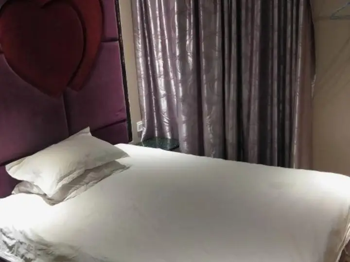 Шанхай: Huangdi Fashion Hotel